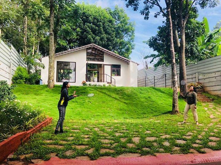 Aakriti Homestay Chikmagalur Bagian luar foto